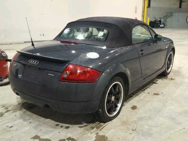 TRUUT28N031017910 - 2003 AUDI TT GRAY photo 4