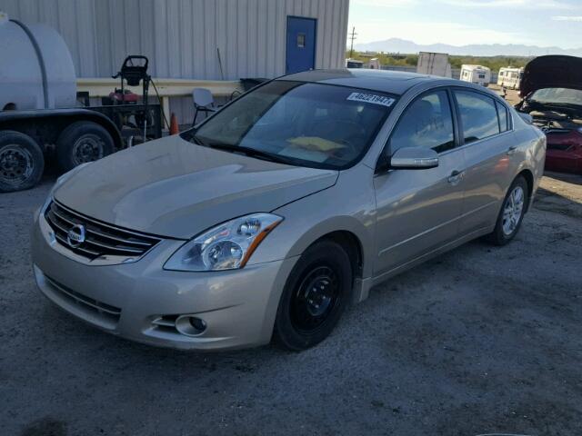 1N4AL2AP7AN500184 - 2010 NISSAN ALTIMA BAS GOLD photo 2