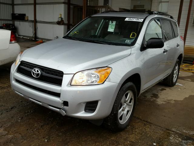 2T3BF4DV9CW255086 - 2012 TOYOTA RAV4 SILVER photo 2