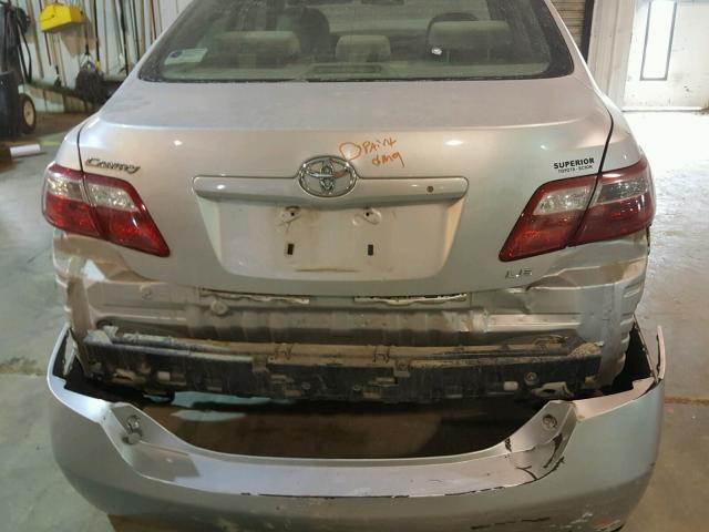 4T1BE46K67U011285 - 2007 TOYOTA CAMRY NEW SILVER photo 9