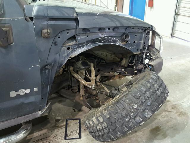 5GTDN136568146468 - 2006 HUMMER H3 BLUE photo 9