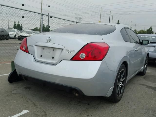 1N4BL24E88C136166 - 2008 NISSAN ALTIMA 3.5 SILVER photo 4