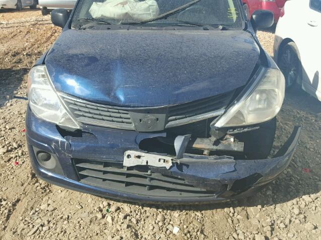 3N1CC11E69L483937 - 2009 NISSAN VERSA S BLUE photo 9