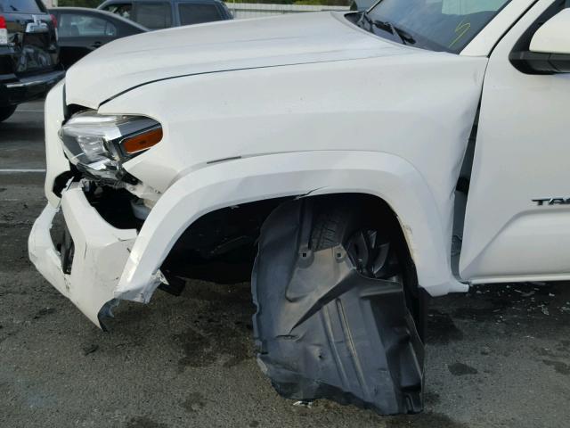 5TFAX5GN0HX086850 - 2017 TOYOTA TACOMA DOU WHITE photo 9