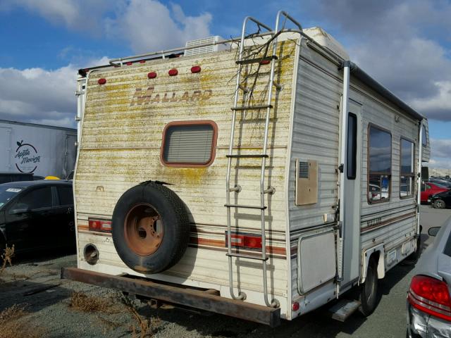 1FDKE30L1HHA64496 - 1987 MALL MOTORHOME WHITE photo 4