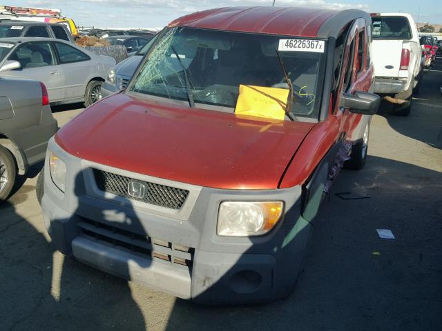 5J6YH18345L003533 - 2005 HONDA ELEMENT LX ORANGE photo 2