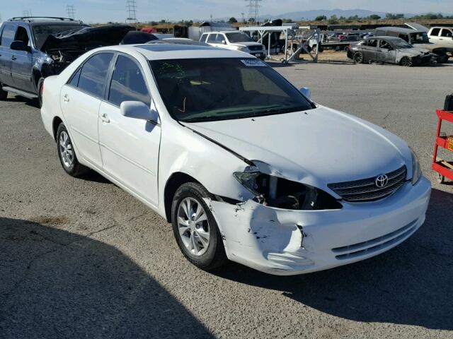 4T1BF32K94U065401 - 2004 TOYOTA CAMRY LE WHITE photo 1