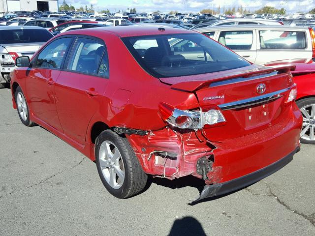 2T1BU4EE4BC704610 - 2011 TOYOTA COROLLA BA RED photo 3