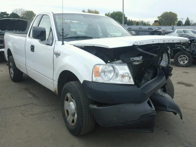 1FTRF12226NA07408 - 2006 FORD F150 WHITE photo 1