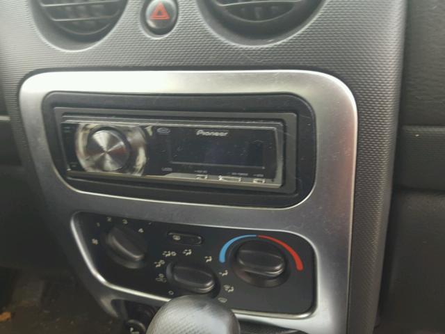 1J4GK58K62W211306 - 2002 JEEP LIBERTY LI ORANGE photo 9