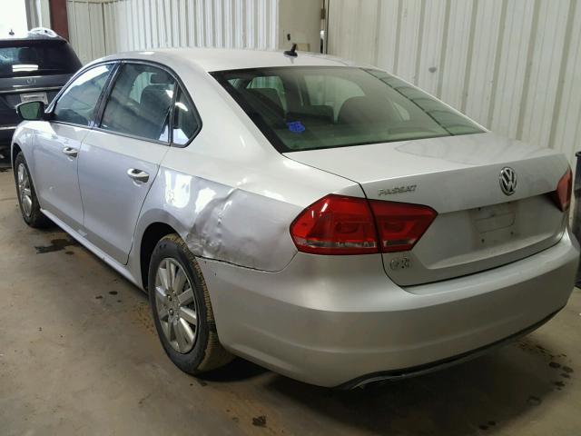 1VWAP7A31DC060131 - 2013 VOLKSWAGEN PASSAT S فضي صورة 3