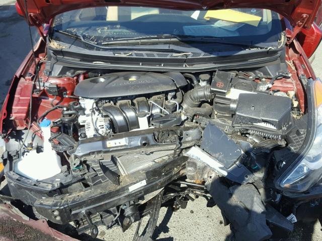 5NPDH4AE7DH345563 - 2013 HYUNDAI ELANTRA GL RED photo 7