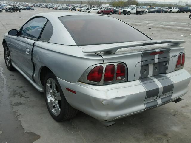 1FAFP4046WF268434 - 1998 FORD MUSTANG SILVER photo 3