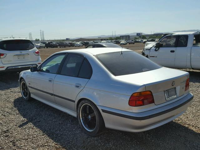 WBADN5339XGC92366 - 1999 BMW 540 I SILVER photo 3