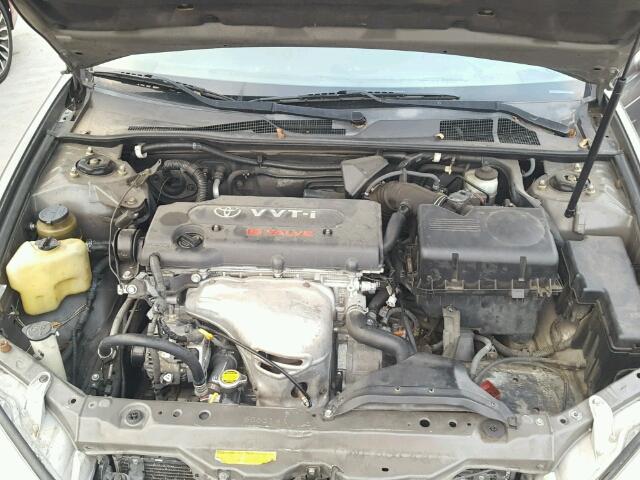 JTDBE32K820039223 - 2002 TOYOTA CAMRY LE ნაცრისფერი ფოტო 7