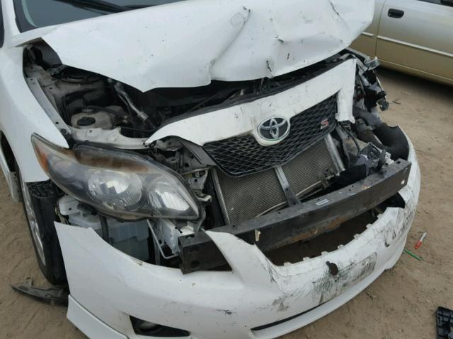 1NXBU40E19Z010313 - 2009 TOYOTA COROLLA BA WHITE photo 9