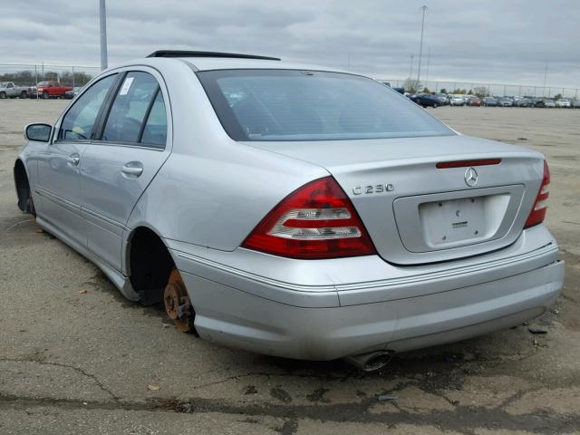 WDBRF52H66A875638 - 2006 MERCEDES-BENZ C GENERATI SILVER photo 3