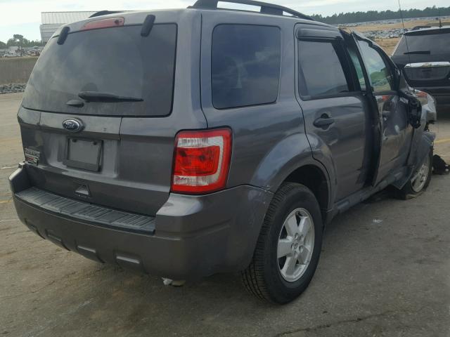 1FMCU0DG1BKC01255 - 2011 FORD ESCAPE XLT GRAY photo 4