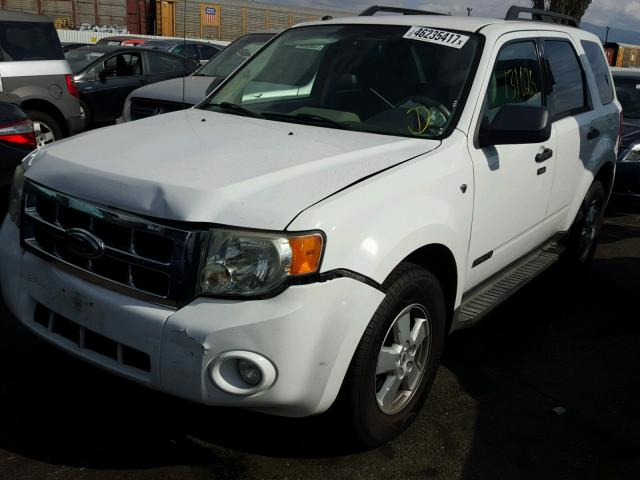 1FMCU03108KE63449 - 2008 FORD ESCAPE XLT WHITE photo 2