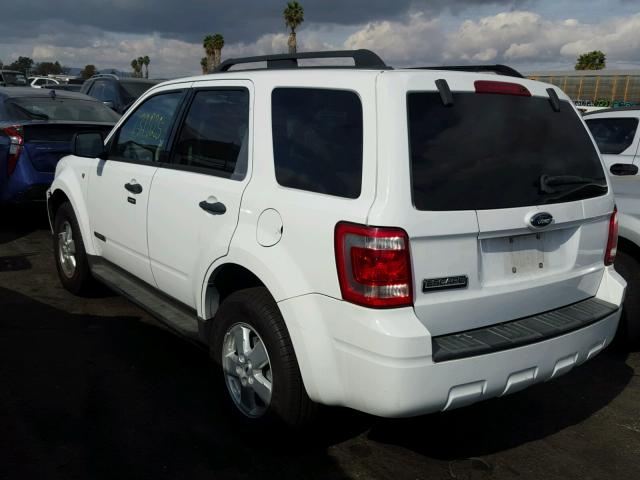 1FMCU03108KE63449 - 2008 FORD ESCAPE XLT WHITE photo 3