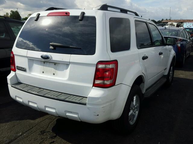 1FMCU03108KE63449 - 2008 FORD ESCAPE XLT WHITE photo 4