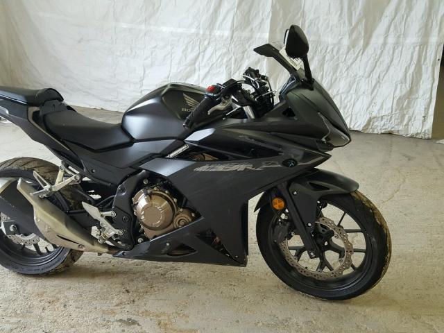 MLHPC4464G5300596 - 2016 HONDA CBR500 R BLACK photo 9