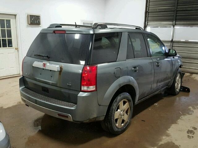 5GZCZ53476S852579 - 2006 SATURN VUE GRAY photo 4