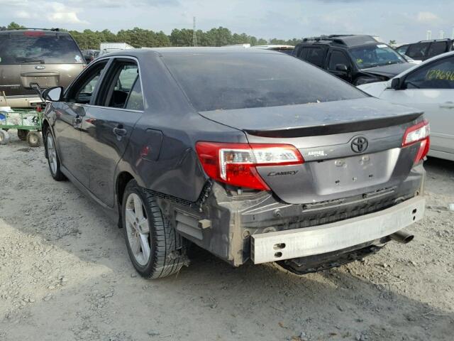 4T1BF1FK5EU871395 - 2014 TOYOTA CAMRY L GRAY photo 3