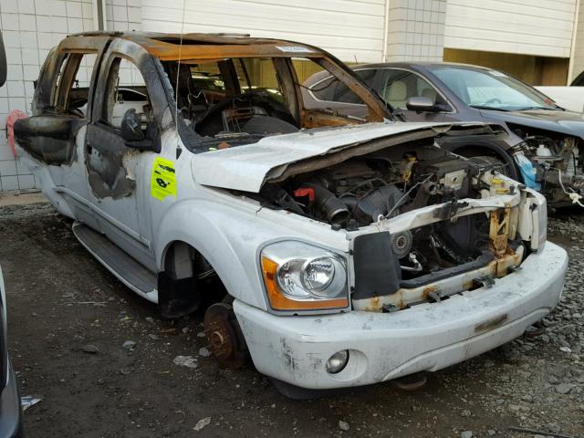 1D4HB58D34F142642 - 2004 DODGE DURANGO WHITE photo 1