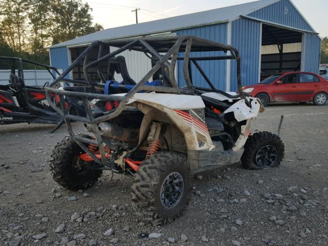 3JBPGAP27JJ000023 - 2018 CAN-AM MAVERICK 1 WHITE photo 4