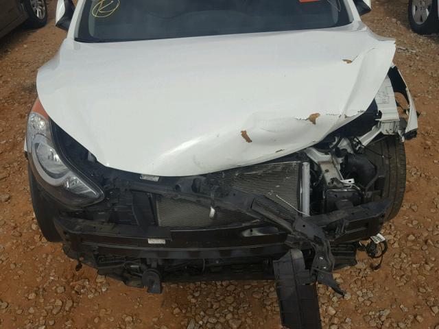 5NPDH4AE0CH083416 - 2012 HYUNDAI ELANTRA GL WHITE photo 9