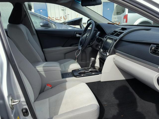 4T1BF1FK8EU781819 - 2014 TOYOTA CAMRY L SILVER photo 5