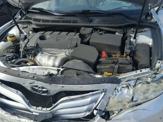 4T1BF3EK7BU643844 - 2011 TOYOTA CAMRY BASE SILVER photo 7