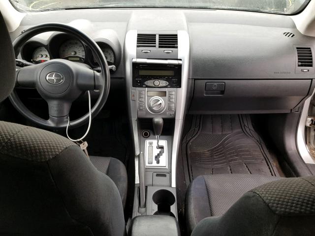 JTKDE177770144983 - 2007 TOYOTA SCION TC SILVER photo 9