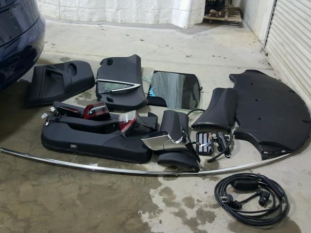 5YJ3E1EA7JF032565 - 2018 TESLA MODEL 3 ლურჯი ფოტო 9