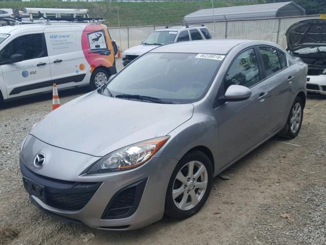 JM1BL1VF4B1388110 - 2011 MAZDA 3 I SILVER photo 2