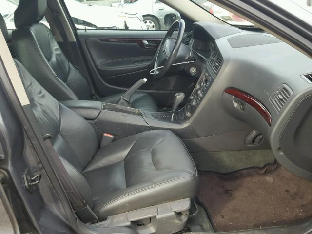 YV1RS61T842376477 - 2004 VOLVO S60 GRAY photo 5