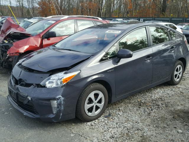 JTDKN3DU8D5596069 - 2013 TOYOTA PRIUS GRAY photo 2