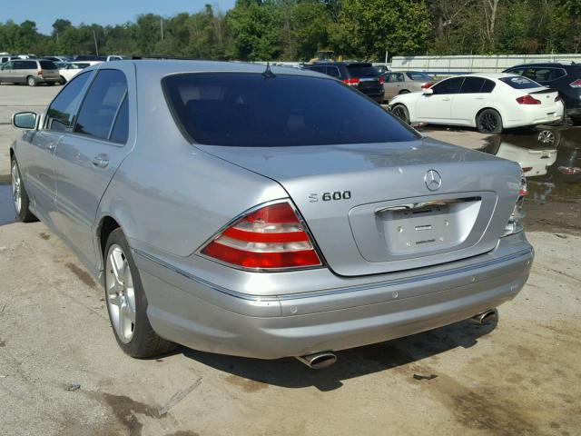 WDBNG78J51A184952 - 2001 MERCEDES-BENZ S 600 SILVER photo 3