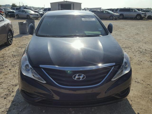 5NPEB4AC5CH465459 - 2012 HYUNDAI SONATA GLS BLACK photo 9