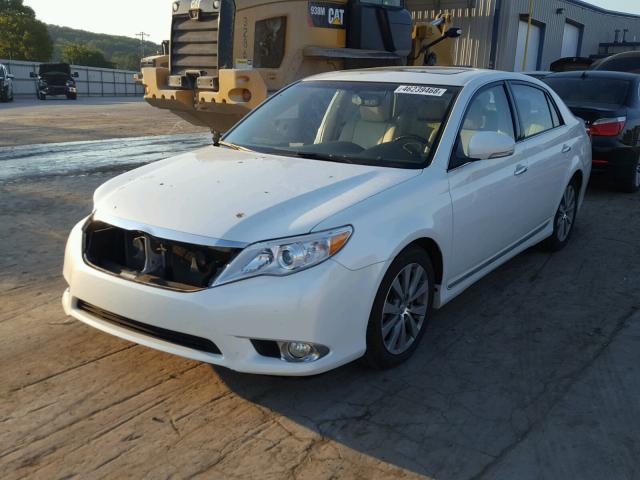 4T1BK3DB0BU437021 - 2011 TOYOTA AVALON BAS WHITE photo 2