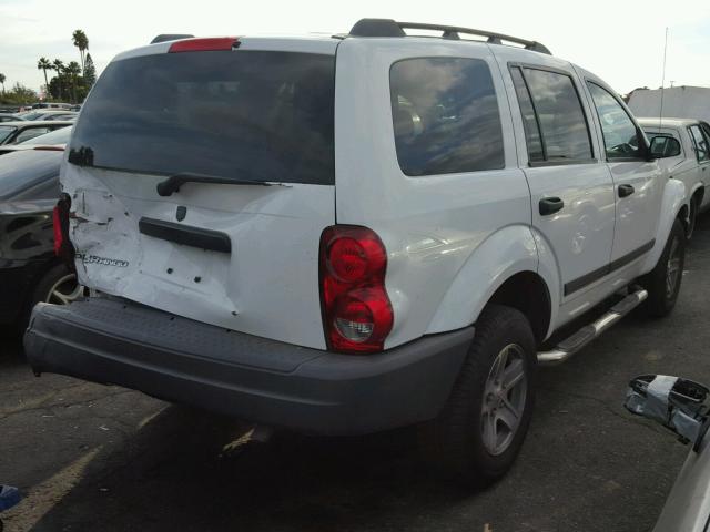 1D4HD38NX6F148559 - 2006 DODGE DURANGO SX WHITE photo 4