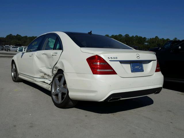 WDDNG7DB7DA533524 - 2013 MERCEDES-BENZ S 550 WHITE photo 3