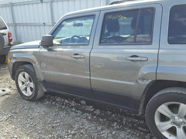 1C4NJPAB6CD615029 - 2012 JEEP PATRIOT GRAY photo 9