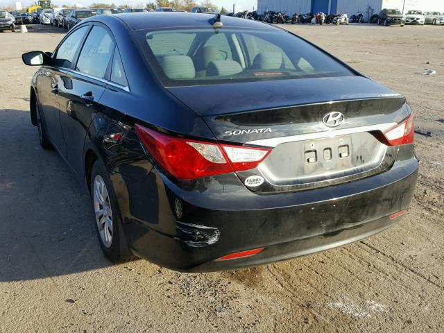 5NPEB4AC5BH172448 - 2011 HYUNDAI SONATA BLACK photo 3