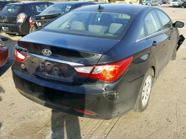 5NPEB4AC5BH172448 - 2011 HYUNDAI SONATA BLACK photo 4