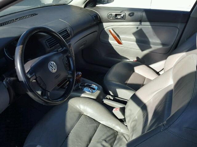 WVWWH63B83E376486 - 2003 VOLKSWAGEN PASSAT GLX 蓝色 照片 5