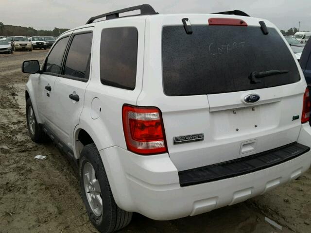 1FMCU9DG0AKB76836 - 2010 FORD ESCAPE XLT WHITE photo 3