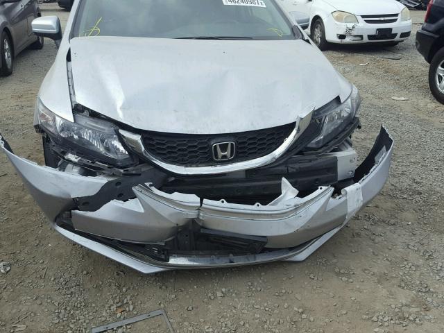 19XFB2F53FE255986 - 2015 HONDA CIVIC LX SILVER photo 9