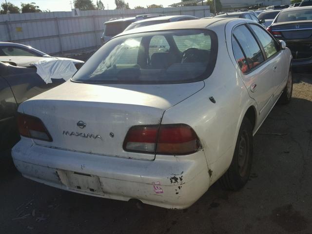 JN1CA21D5XT222360 - 1999 NISSAN MAXIMA GLE WHITE photo 4